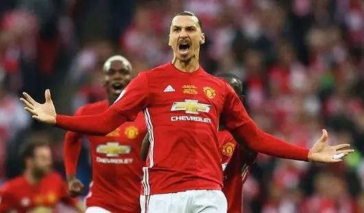 奪得英超冠 奪得英超冠