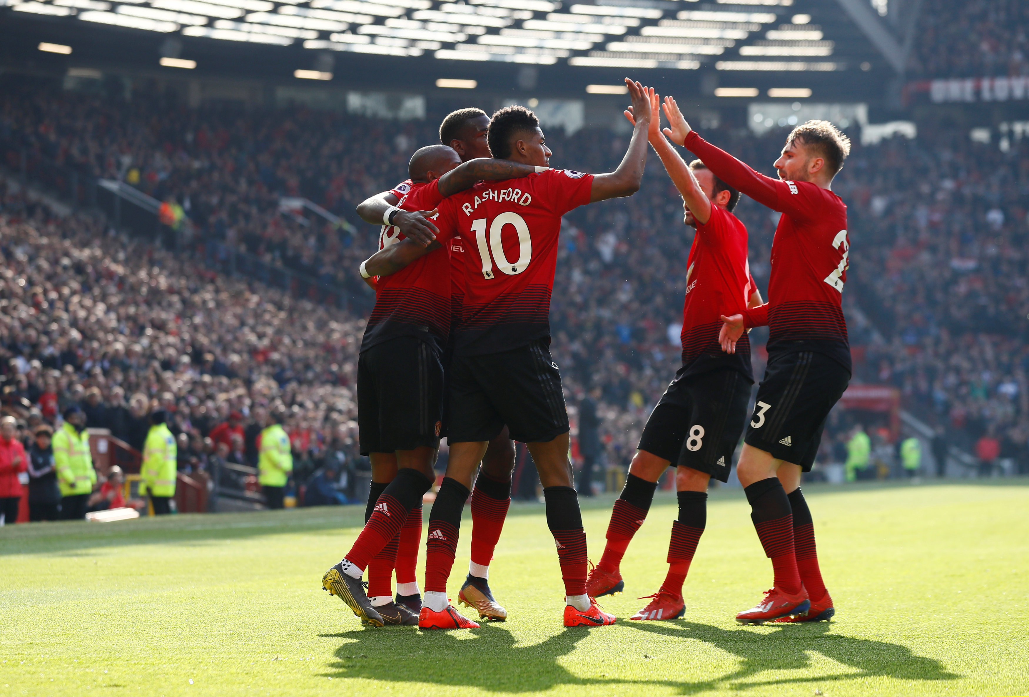 显然已经突 显然已经突